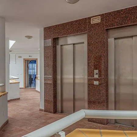 Riazor, Beach Apartman *