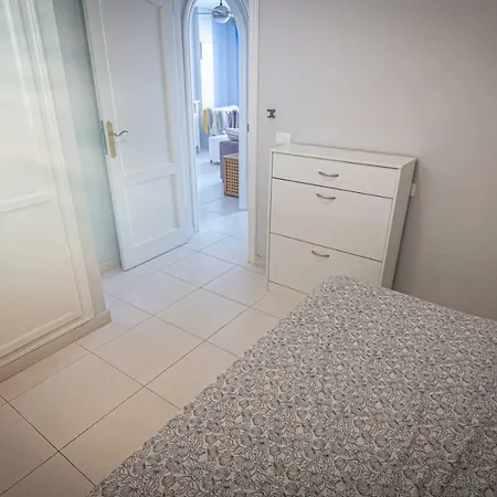 Riazor, Beach Apartman *