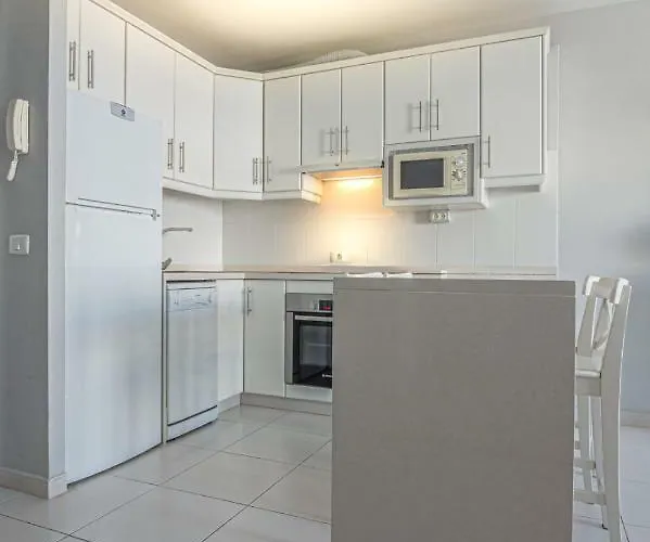 Apartment Riazor, Beach