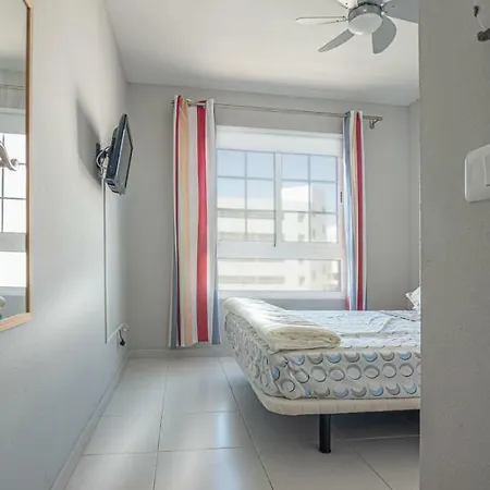 Riazor, Beach Apartman *